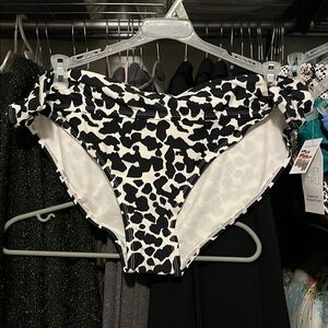 Time and Tru Black and White Bikini Bottom